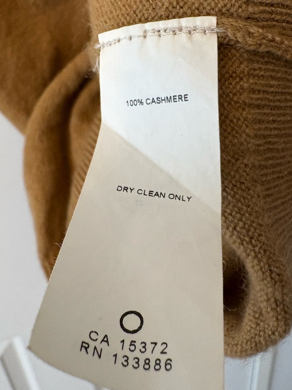 Cashmere Beige Crewneck Light Sweater Size Small - Picture 6 of 9